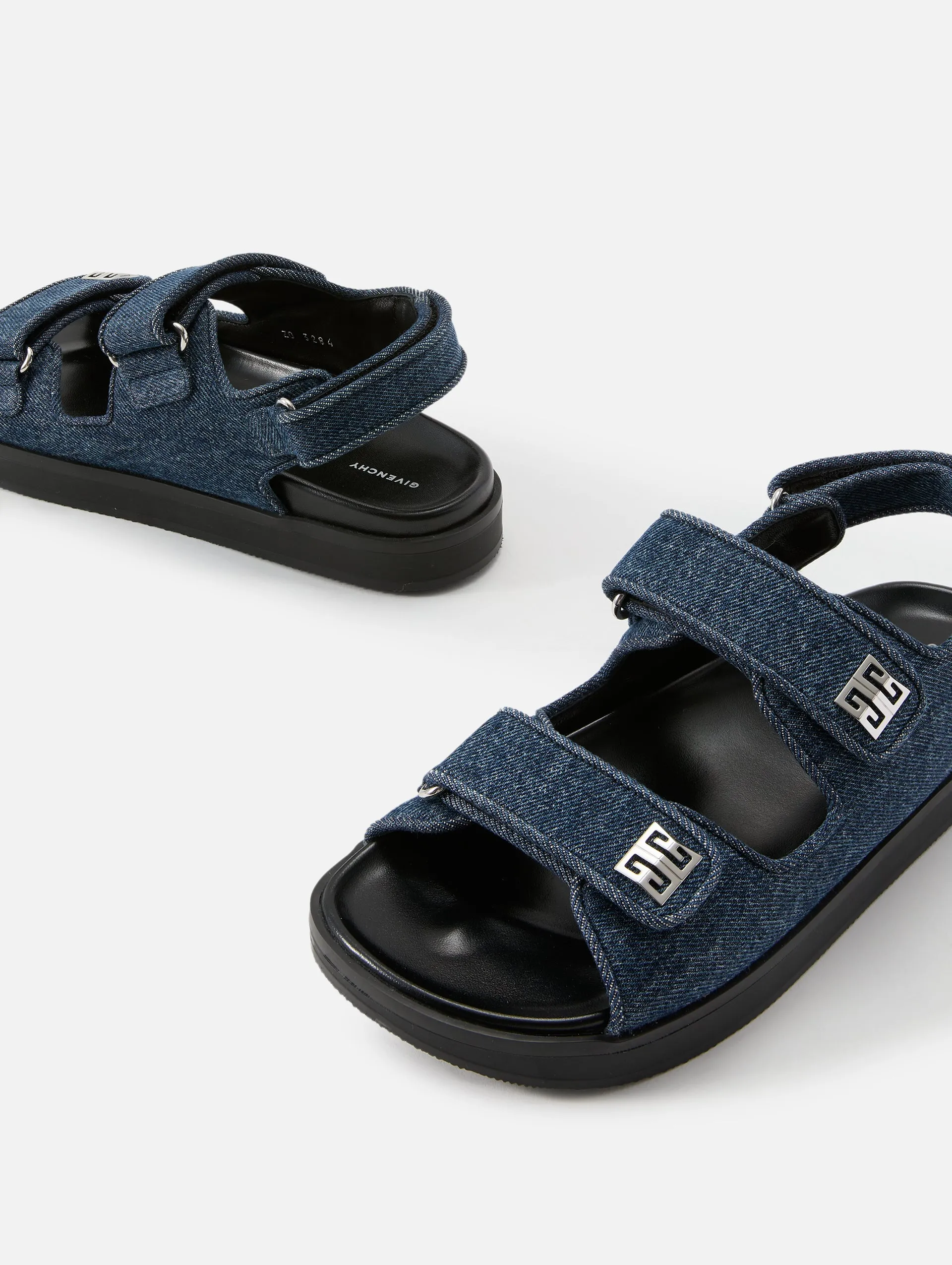 4G Strap Flat Sandal
