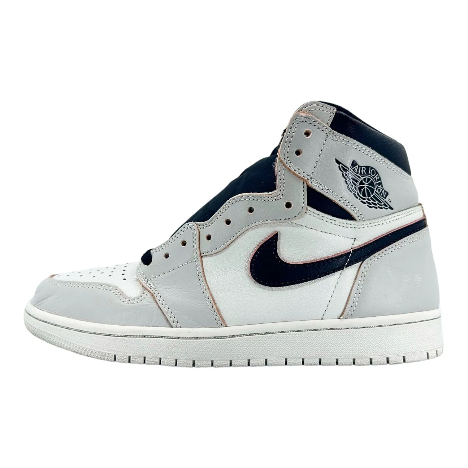 Air Jordan 1 Retro High OG Defiant SB NYC to Paris Pre-Owned