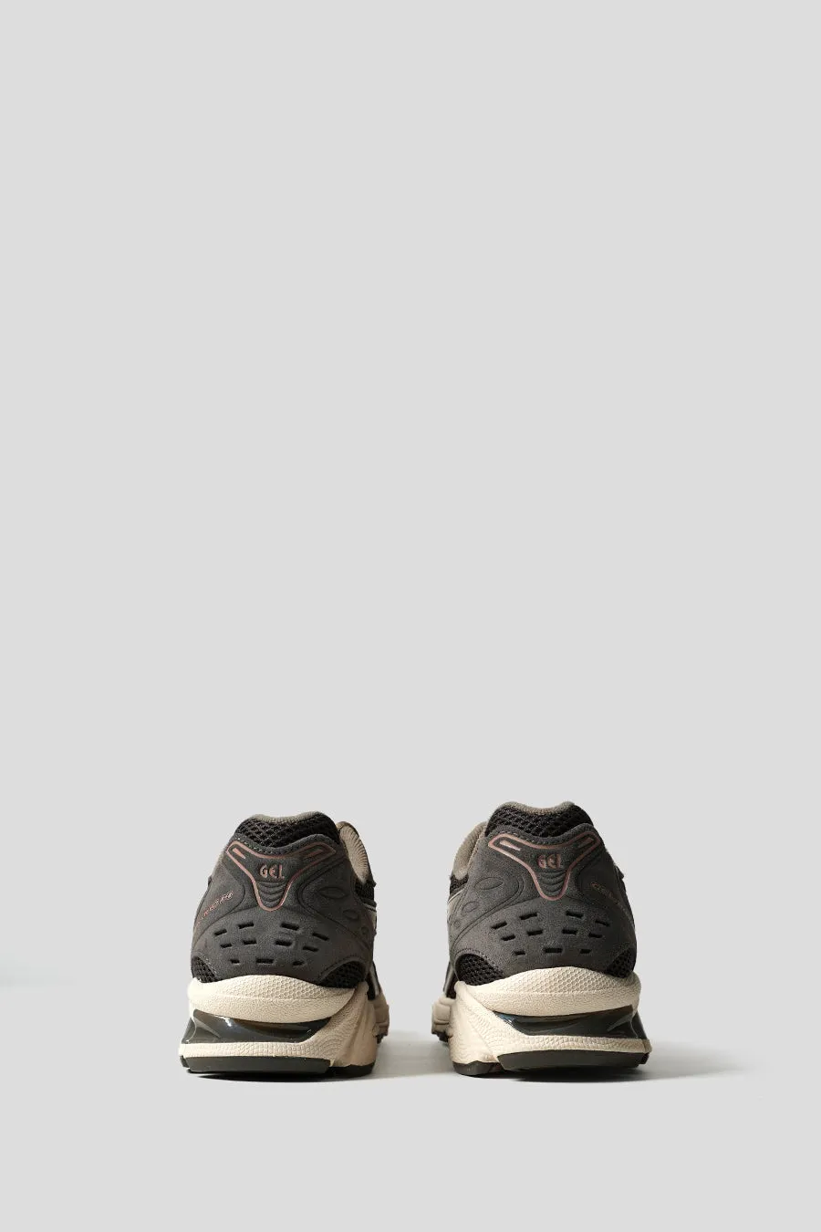 GEL KAYANO 14 DARK SEPIA ET DARK TAUPE