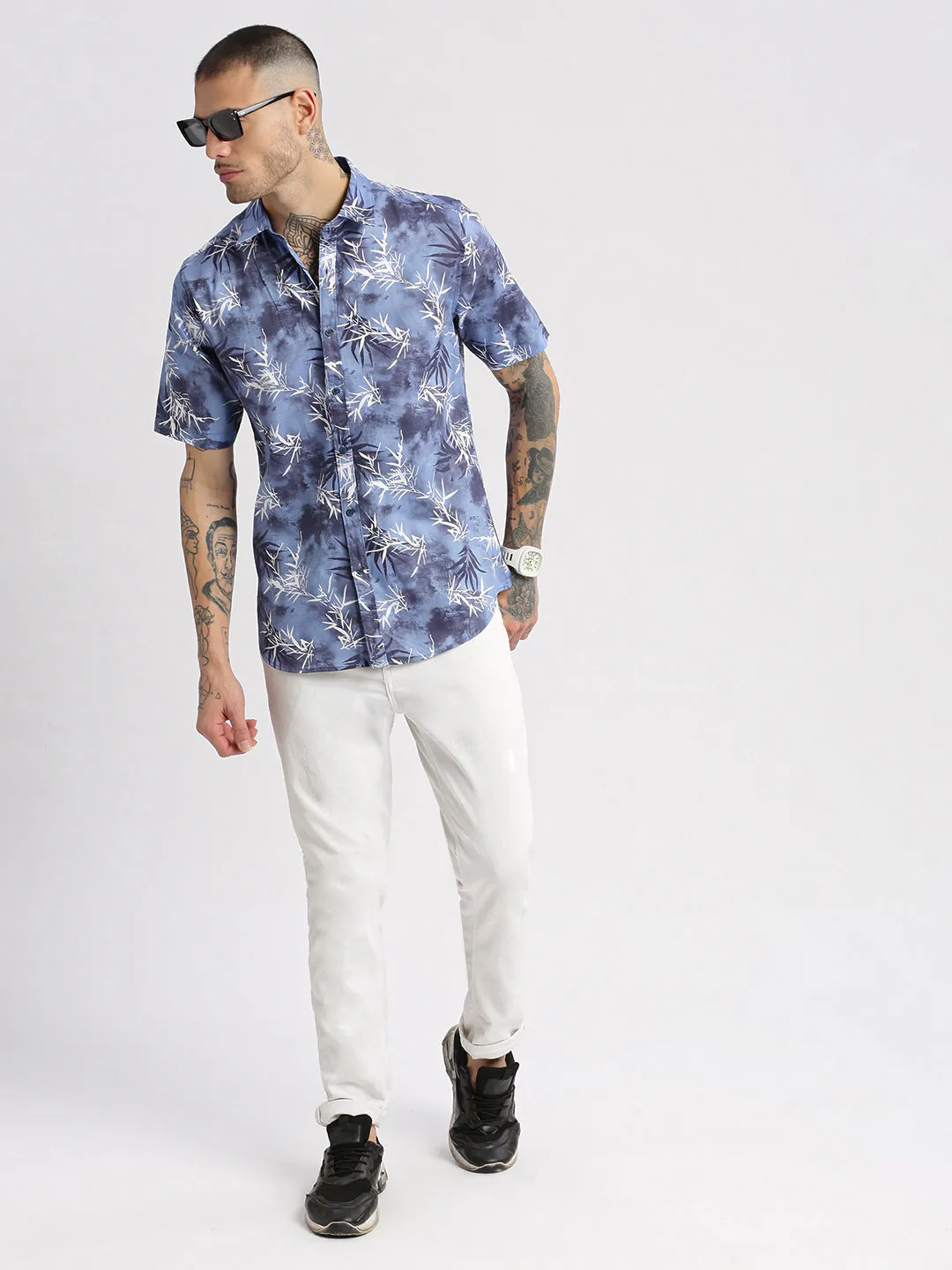 Men Blue Smart Slim Fit Floral Printed Spread Collar Oxford Cotton Casual Shirt