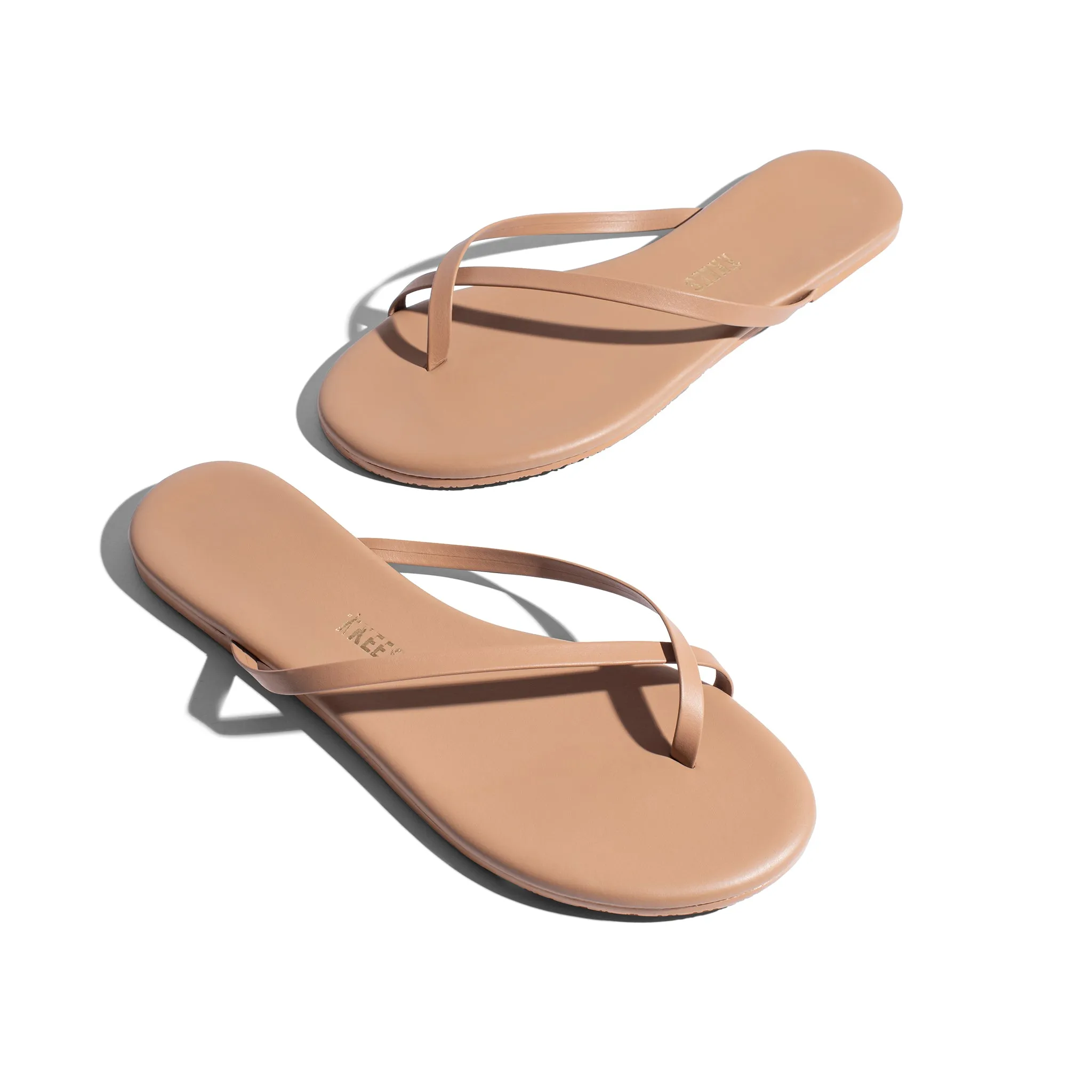 Tkees Riley flip-flops from brazilian leather in Beach Bum
