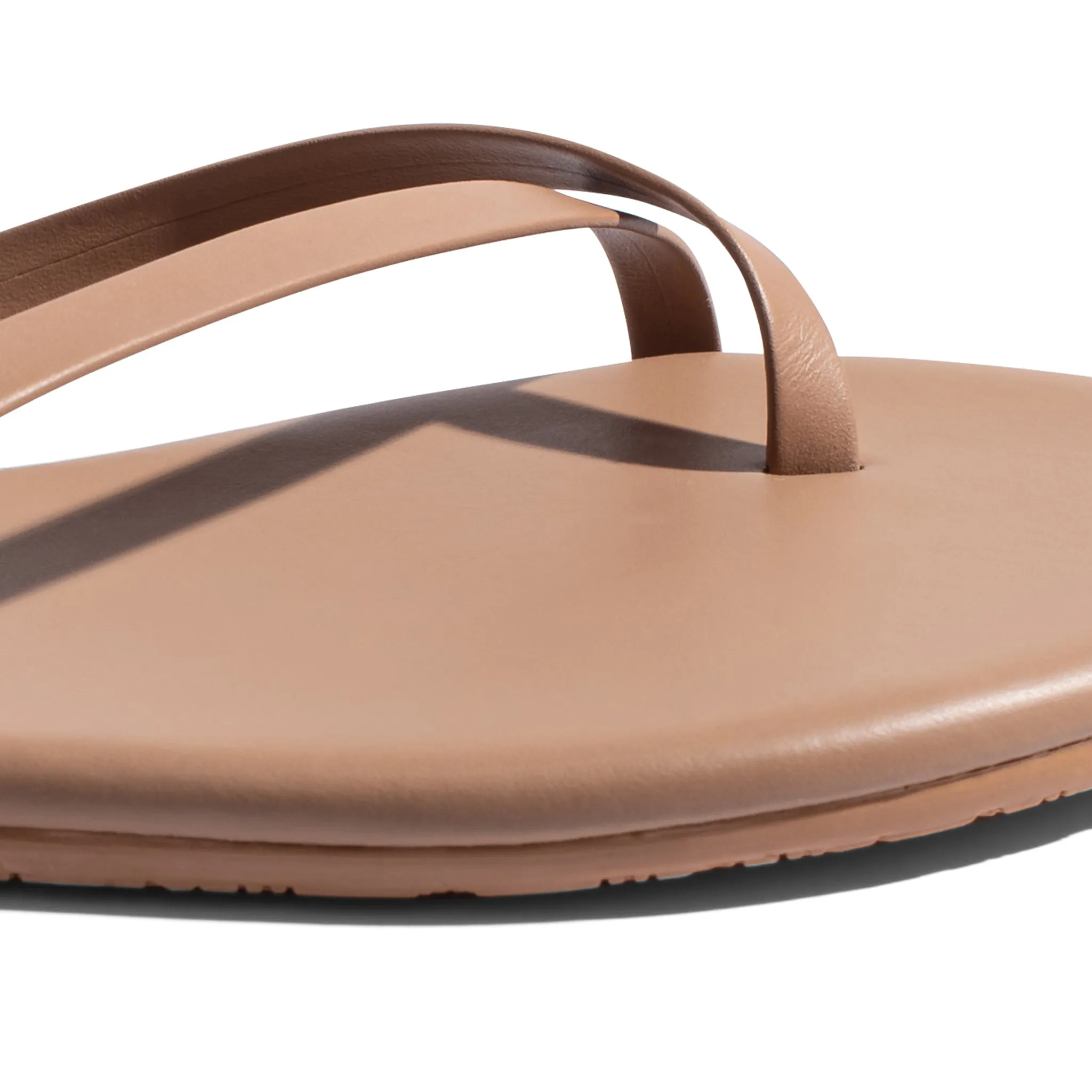 Tkees Riley flip-flops from brazilian leather in Beach Bum