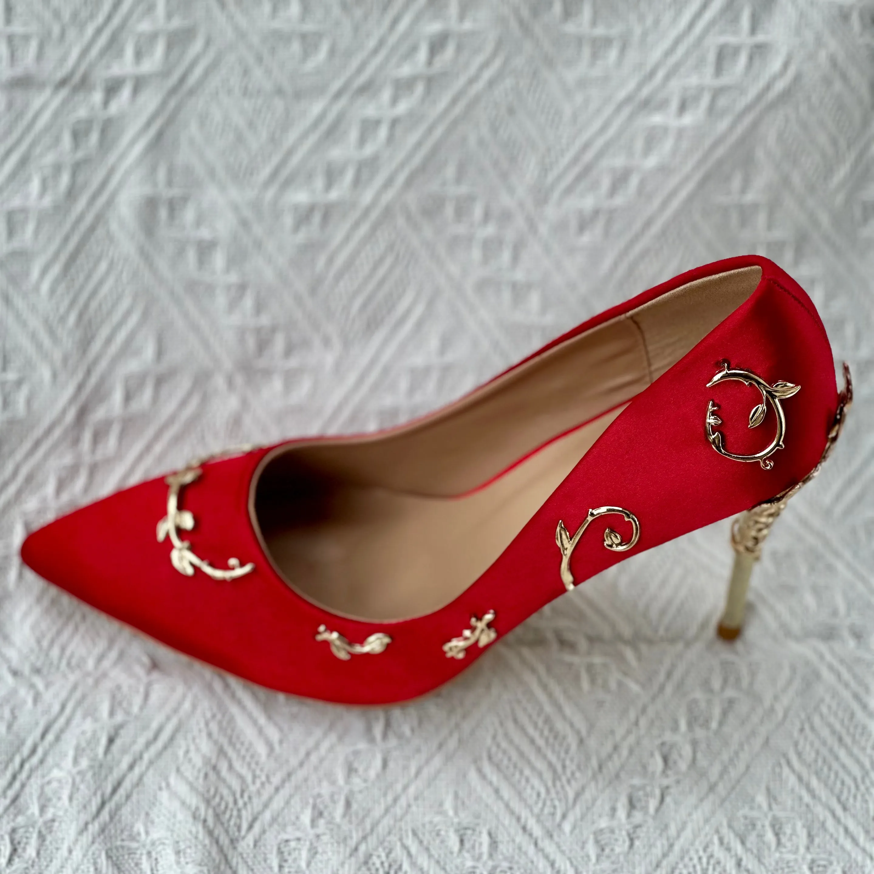 Women Flower Heel Wedding Shoes Elegant Silk High Heels Pumps
