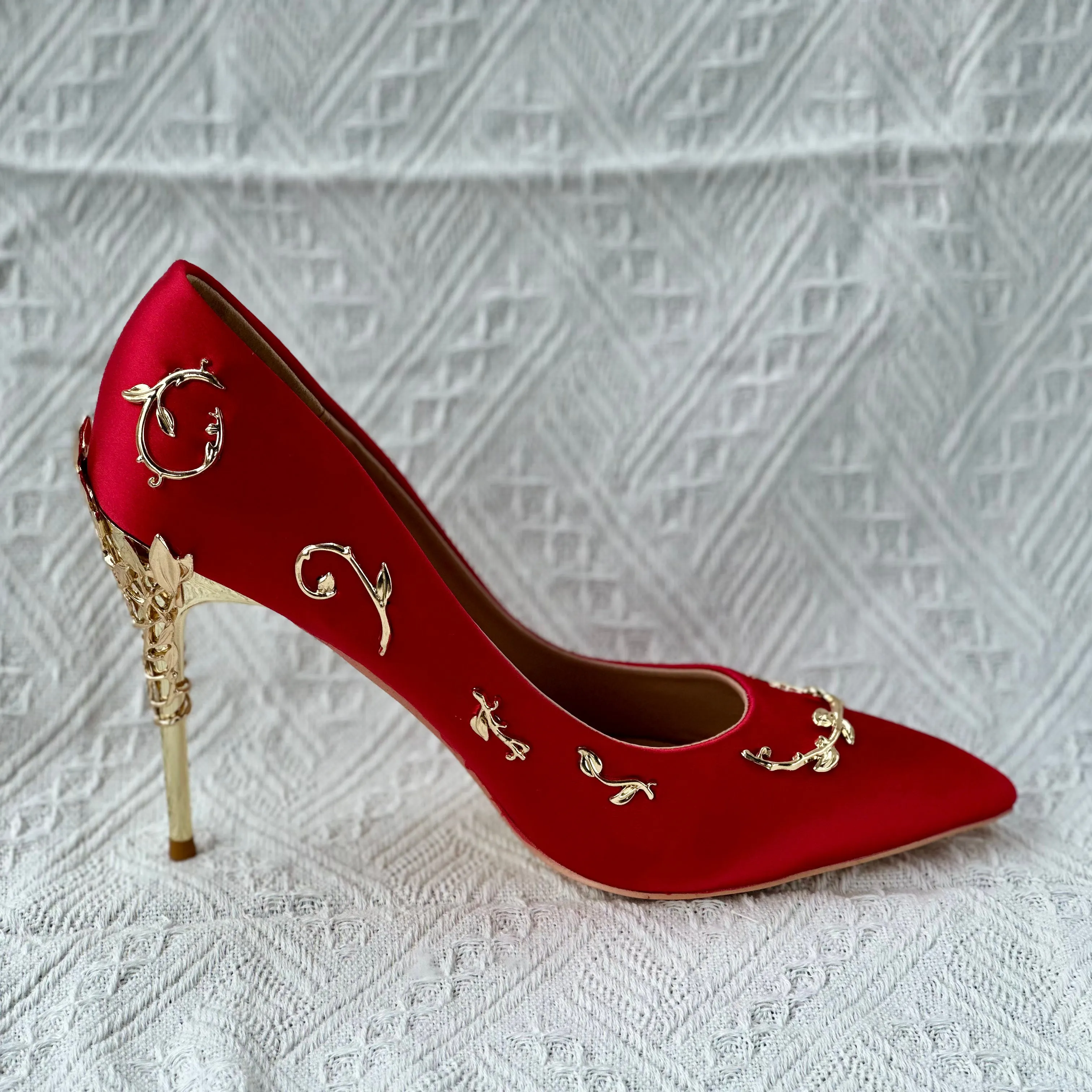 Women Flower Heel Wedding Shoes Elegant Silk High Heels Pumps